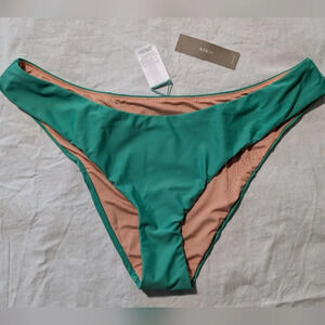 NWT Curved-waist cheeky bikini bottom XL